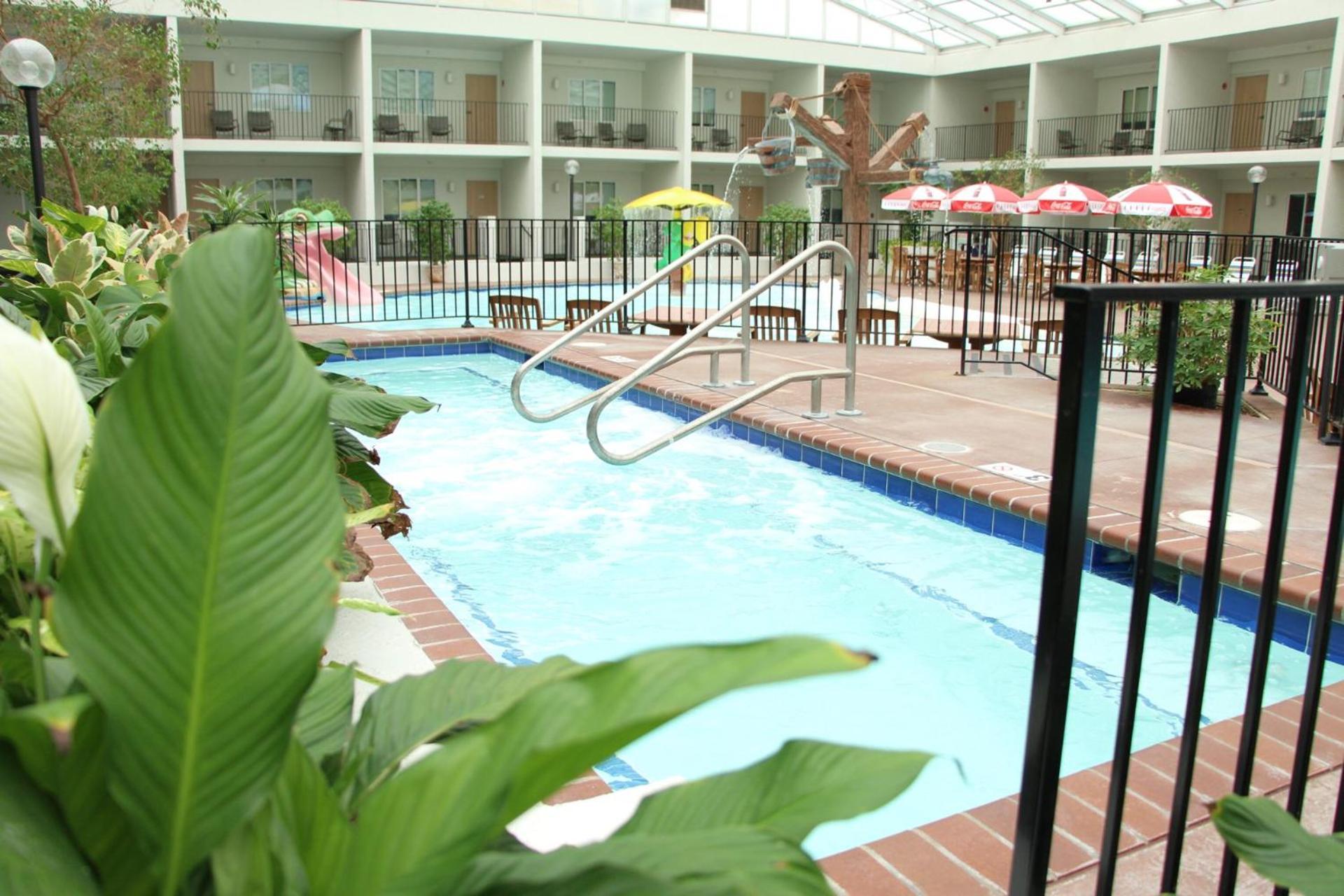 Adventureland Inn Altoona Extérieur photo